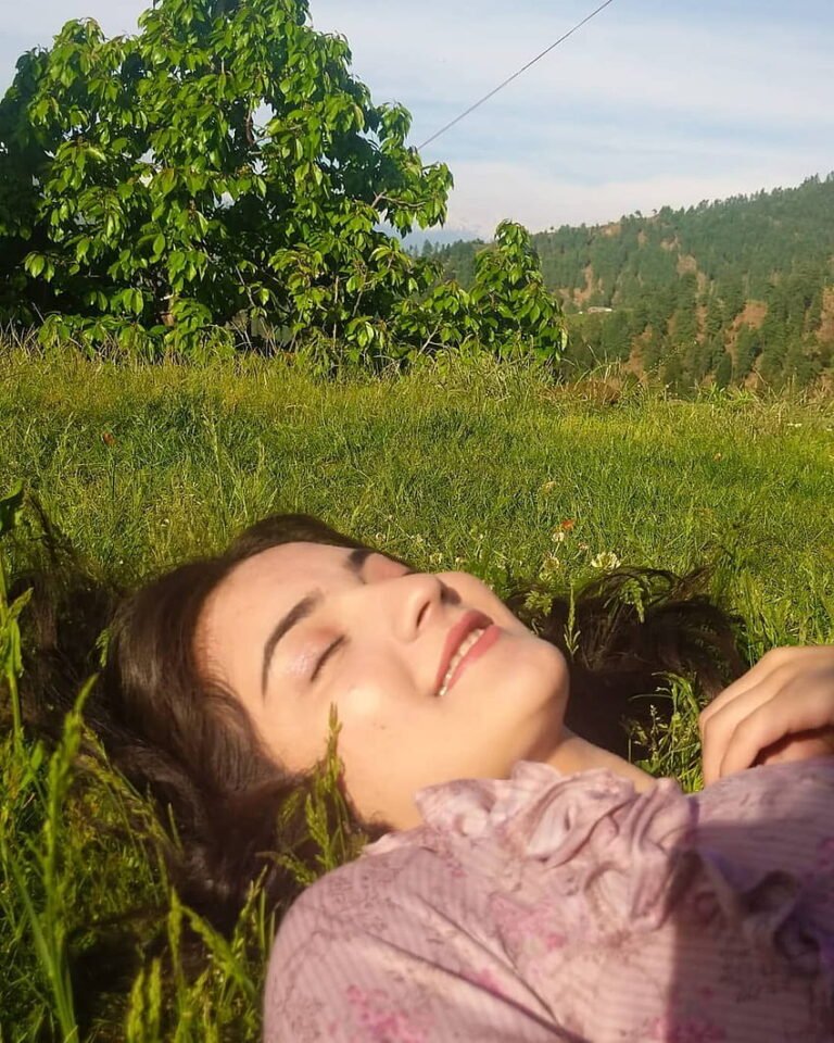 desktop-wallpaper-pratibha-ranta-on-instagram